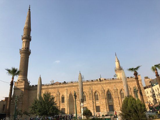 Al-Hussein Mosque
